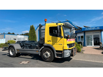 Hook lift truck MERCEDES-BENZ