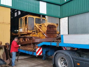 Bulldozer CATERPILLAR D7E