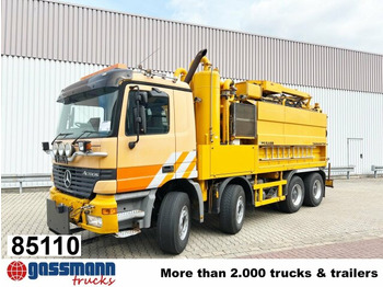 Road sweeper MERCEDES-BENZ Actros 3243