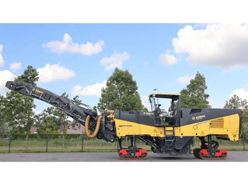 Asphalt machine BOMAG