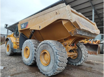 Articulated dumper CATERPILLAR 740