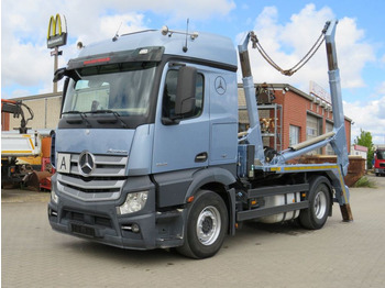 Skip loader truck MERCEDES-BENZ Actros 1848