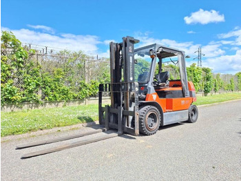 Electric forklift TOYOTA