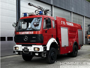 Fire truck MERCEDES-BENZ