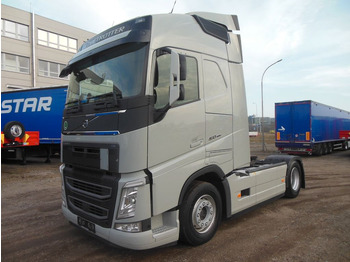 Tractor unit VOLVO FH13 460