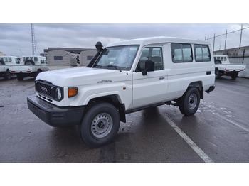 Car TOYOTA Land Cruiser