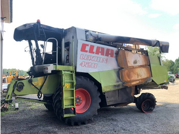 Combine harvester CLAAS Lexion