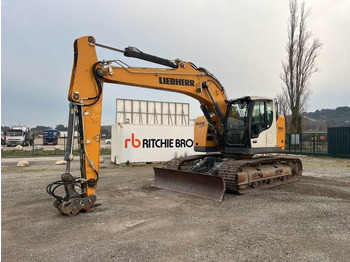 Crawler excavator LIEBHERR R 926