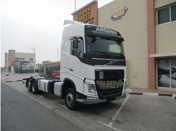 Cab chassis truck VOLVO FH 460