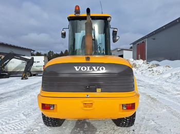 Wheel loader Volvo L45B UUDET RENKAAT: picture 3