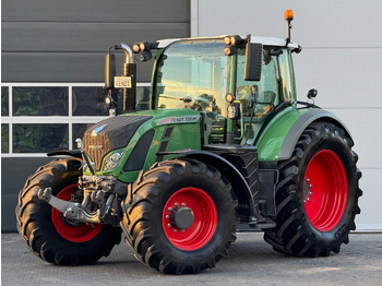 Farm tractor FENDT 720 Vario