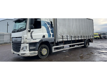 Curtainsider truck DAF CF 250