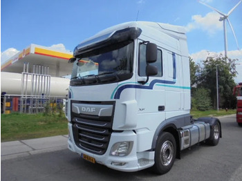 Tractor unit DAF XF 450