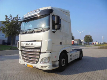 Tractor unit DAF XF 450