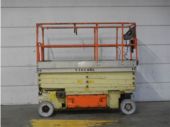 Scissor lift JLG