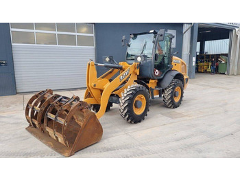 Wheel loader CASE