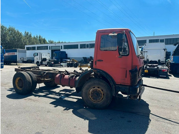 Cab chassis truck MERCEDES-BENZ