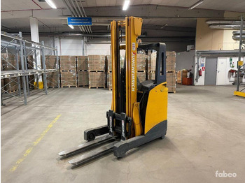 Reach truck JUNGHEINRICH ETV