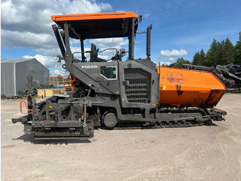 Asphalt paver VOLVO