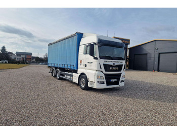 Curtainsider truck MAN TGX 26.460