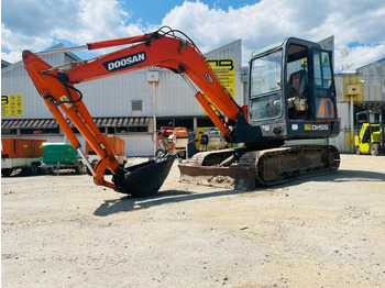 Mini excavator DOOSAN DH55