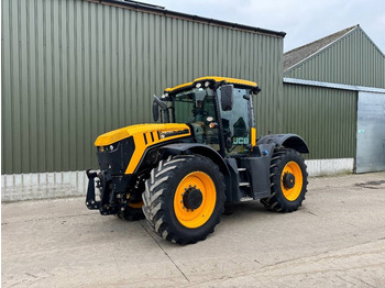 Farm tractor JCB Fastrac 4220