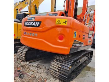 Crawler excavator Doosan DX 150 LC: picture 2