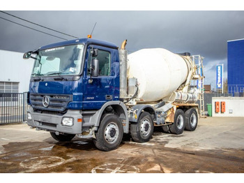 Concrete mixer truck MERCEDES-BENZ Actros 3241