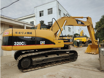 Crawler excavator CATERPILLAR 320C