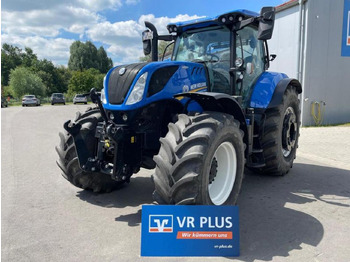 Farm tractor NEW HOLLAND T7.270