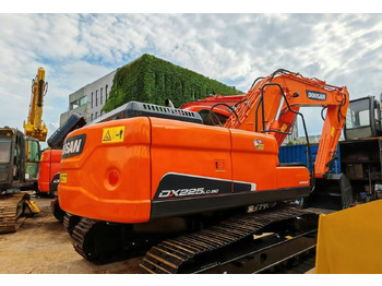 Crawler excavator DOOSAN DX225LC