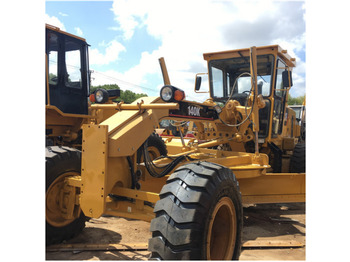 Grader CATERPILLAR 140K