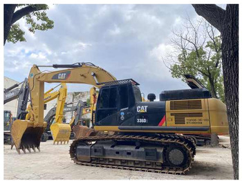 Excavator CATERPILLAR 336D2