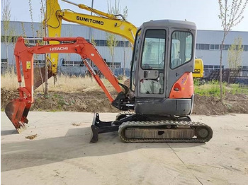 Mini excavator Hitachi ZX 30: picture 3