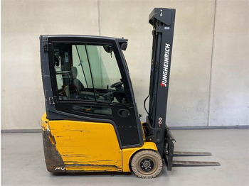 Electric forklift JUNGHEINRICH EFG