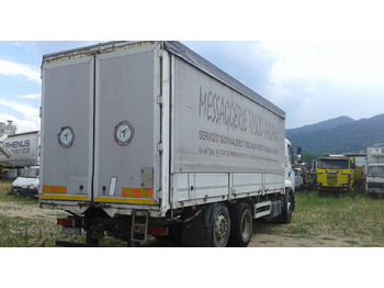 Curtainsider truck Renault PREMIUM 420 DCI: picture 2