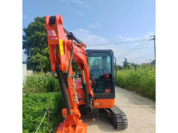 Mini excavator KUBOTA U35: picture 4