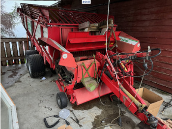 Hay and forage equipment PÖTTINGER