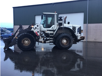 Wheel loader VOLVO