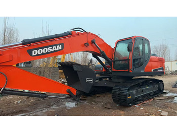 Crawler excavator DOOSAN DX225