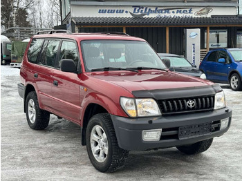 Car TOYOTA Land Cruiser