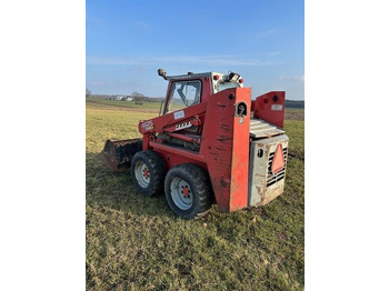 Skid steer loader GEHL