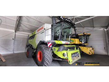 Combine harvester CLAAS Lexion 750