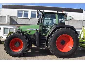 Farm tractor FENDT 718 Vario