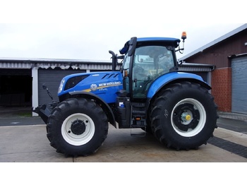 Farm tractor NEW HOLLAND T7.270