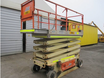 Scissor lift JLG 2646 ES: picture 2