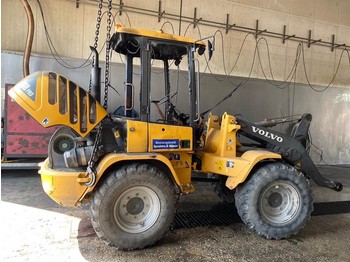 Wheel loader VOLVO L30B