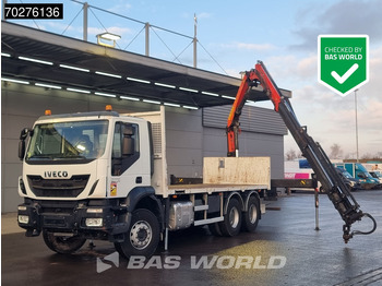 Dropside/ Flatbed truck IVECO Trakker