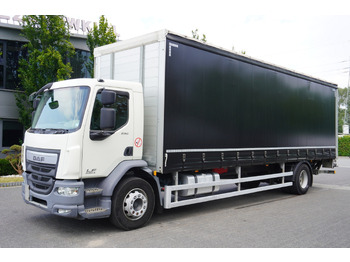 Curtainsider truck DAF LF