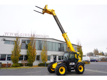 Wheel loader JCB 560-80 / 6 ton lifting capacity / power 146 HP: picture 2